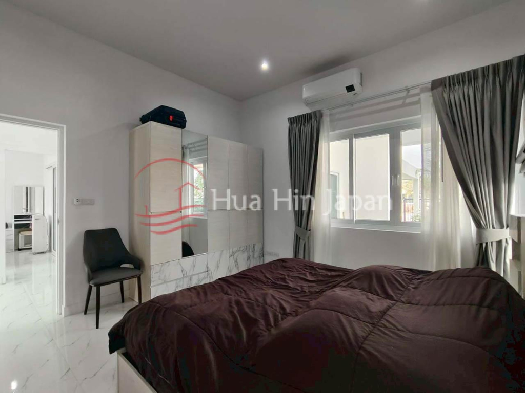 2 Bedroom House for Sale Between Hua Hin Soi 70 and 88, with Communal Pool - Hua Hin - photo 11