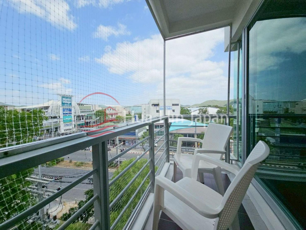 **Great Location!** 2 Bedroom Unit in Baan San Dao Beachfront Condominium for Sale in Hua Hin (fully furnished) - Hua Hin, Thailand