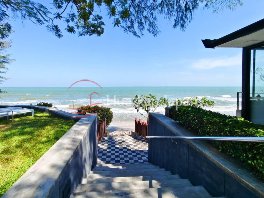 **Great Location!** 2 Bedroom Unit in Baan San Dao Beachfront Condominium for Sale in Hua Hin (fully furnished) - Hua Hin - photo 5