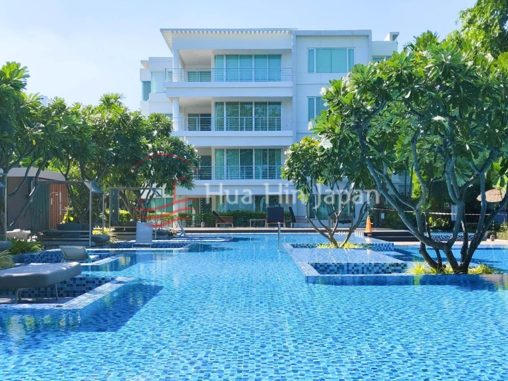 **Great Location!** 2 Bedroom Unit in Baan San Dao Beachfront Condominium for Sale in Hua Hin (fully furnished) - Hua Hin - photo 3