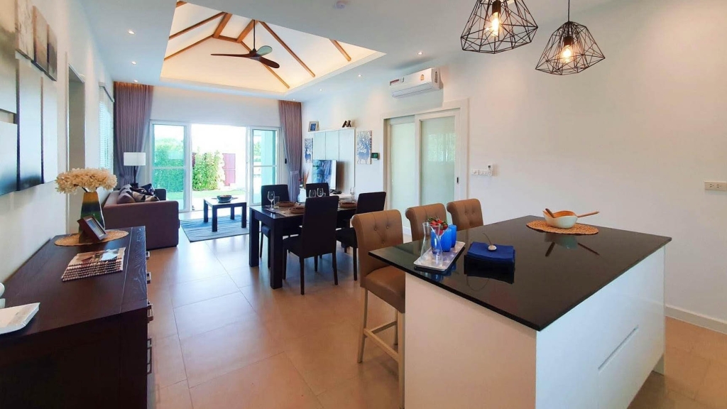 2 Bedroom Inviting Pool Villa with Solar System near Black Mountain Golf Course, Available for Sale (Off Plan) - Hin Lek Fai - photo 3