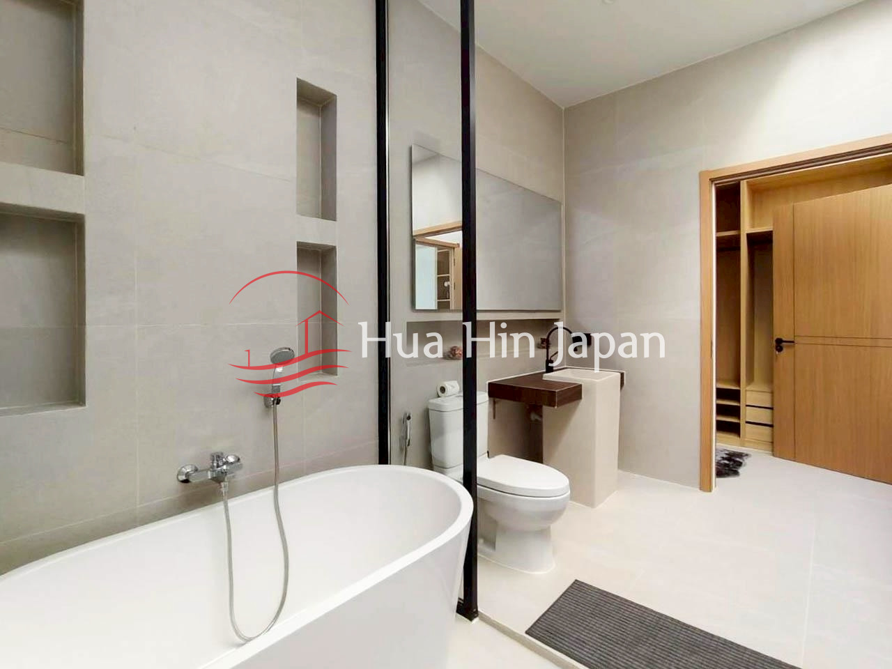 Contemporary 4-Bedroom Pool Villa for Sale near Sai Noi Beach – Hua Hin (Off-Plan) - Khao Tao - photo 7
