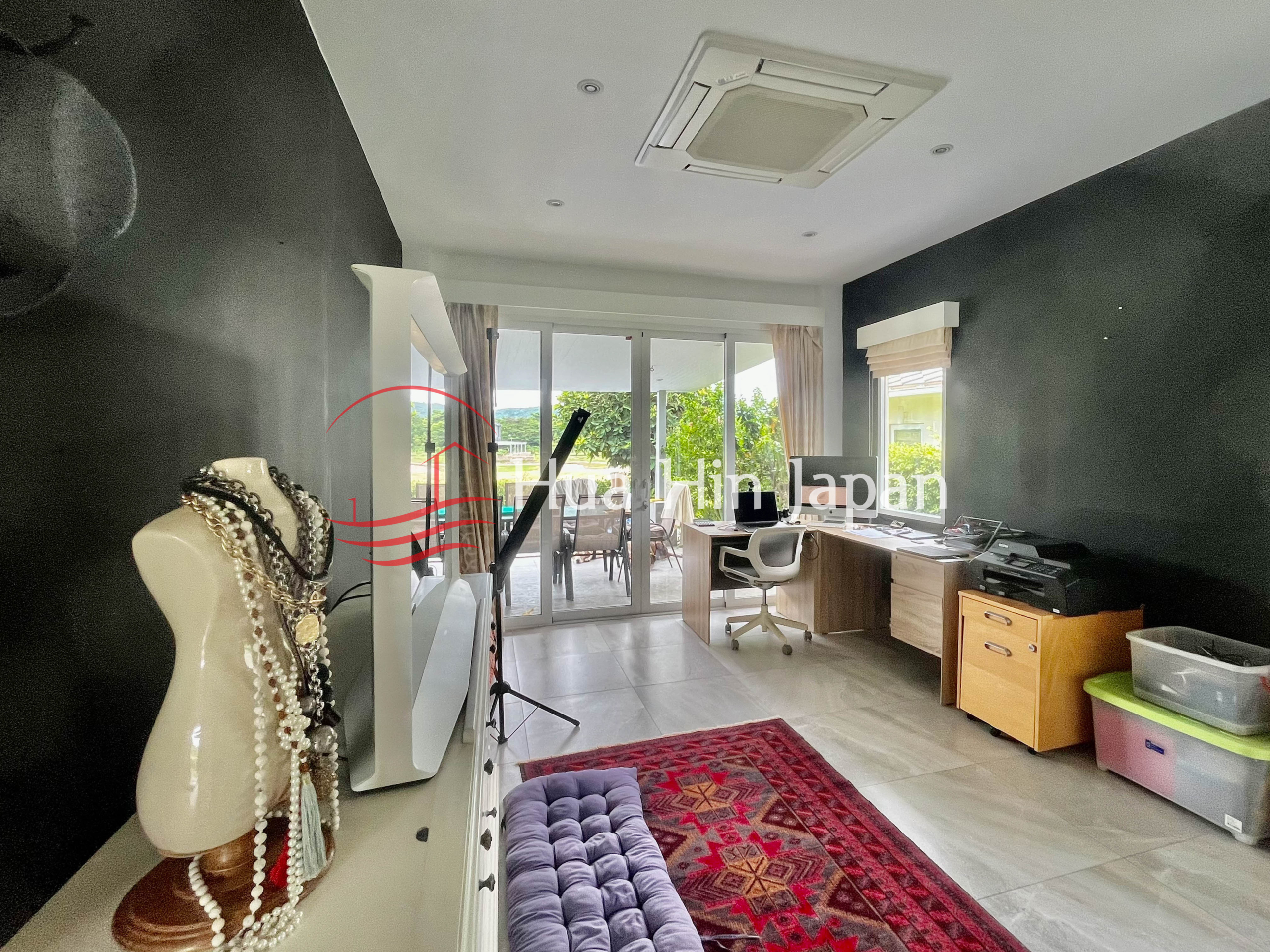Stunning 3-Bed Pool Villa with Golf Memberships in Hua Hin (including 1 x Full Golf Membership) - Hua Hin - photo 7