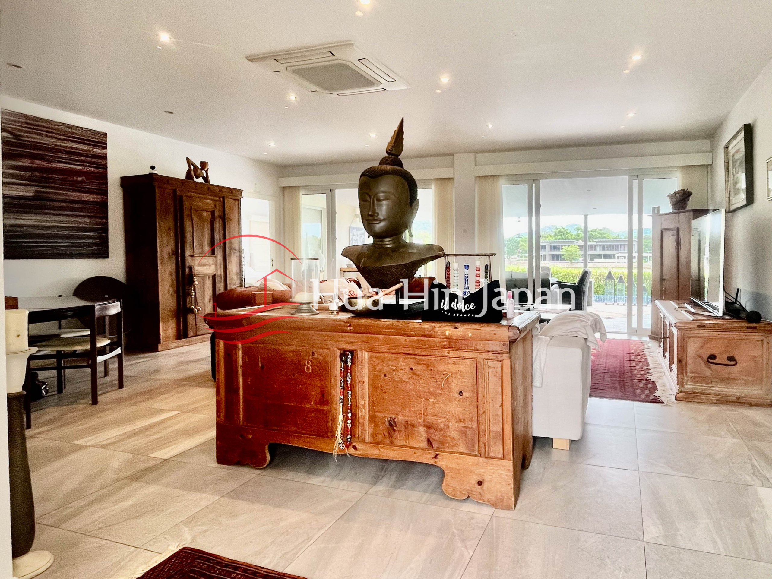 Stunning 3-Bed Pool Villa with Golf Memberships in Hua Hin (including 1 x Full Golf Membership) - Hua Hin - photo 2