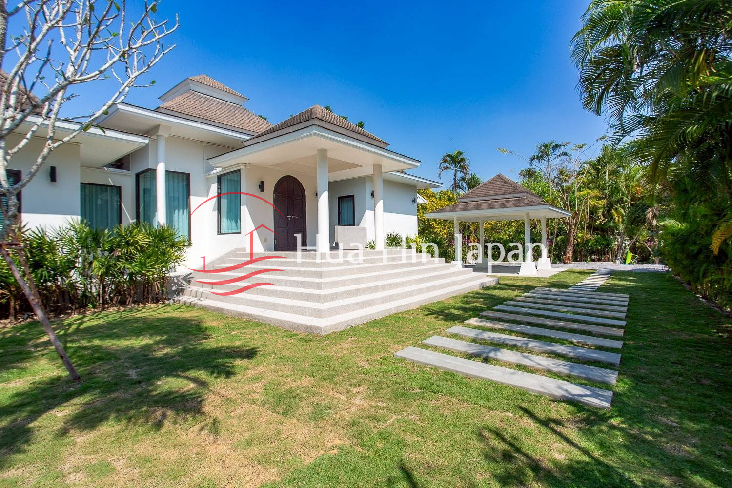 3 Bed 4 Bath Bali Style Pool Villa – Near Black Mountain, Hua Hin - Pranburi - photo 5