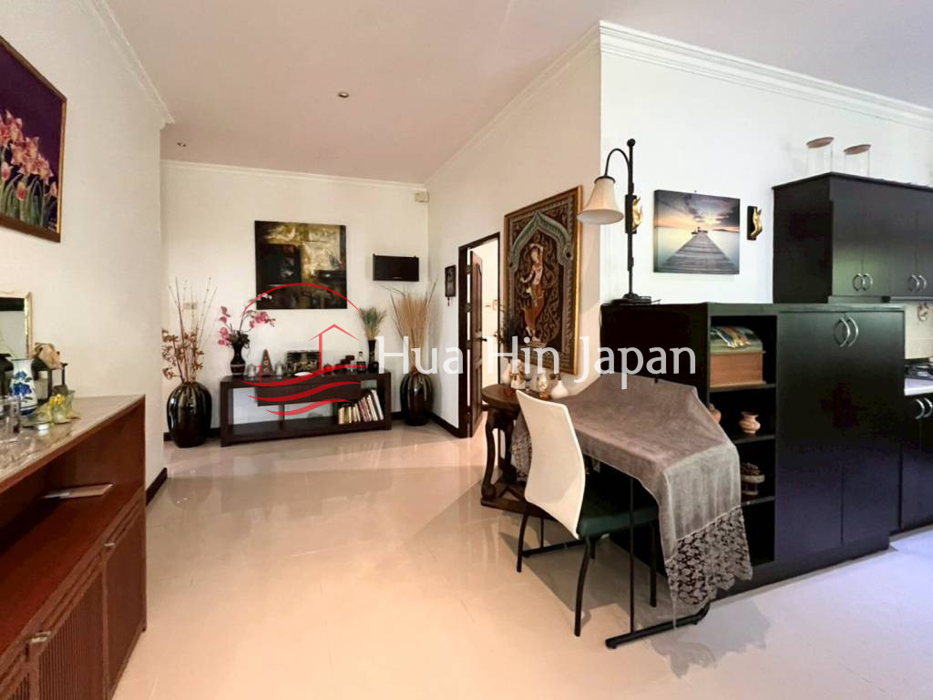 5 Bed 4 Bath Garden Estate