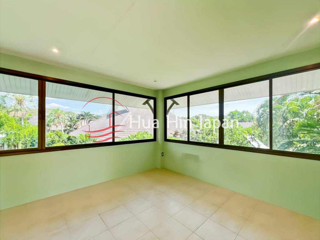 5 Bed 4 Bath Garden Estate open space