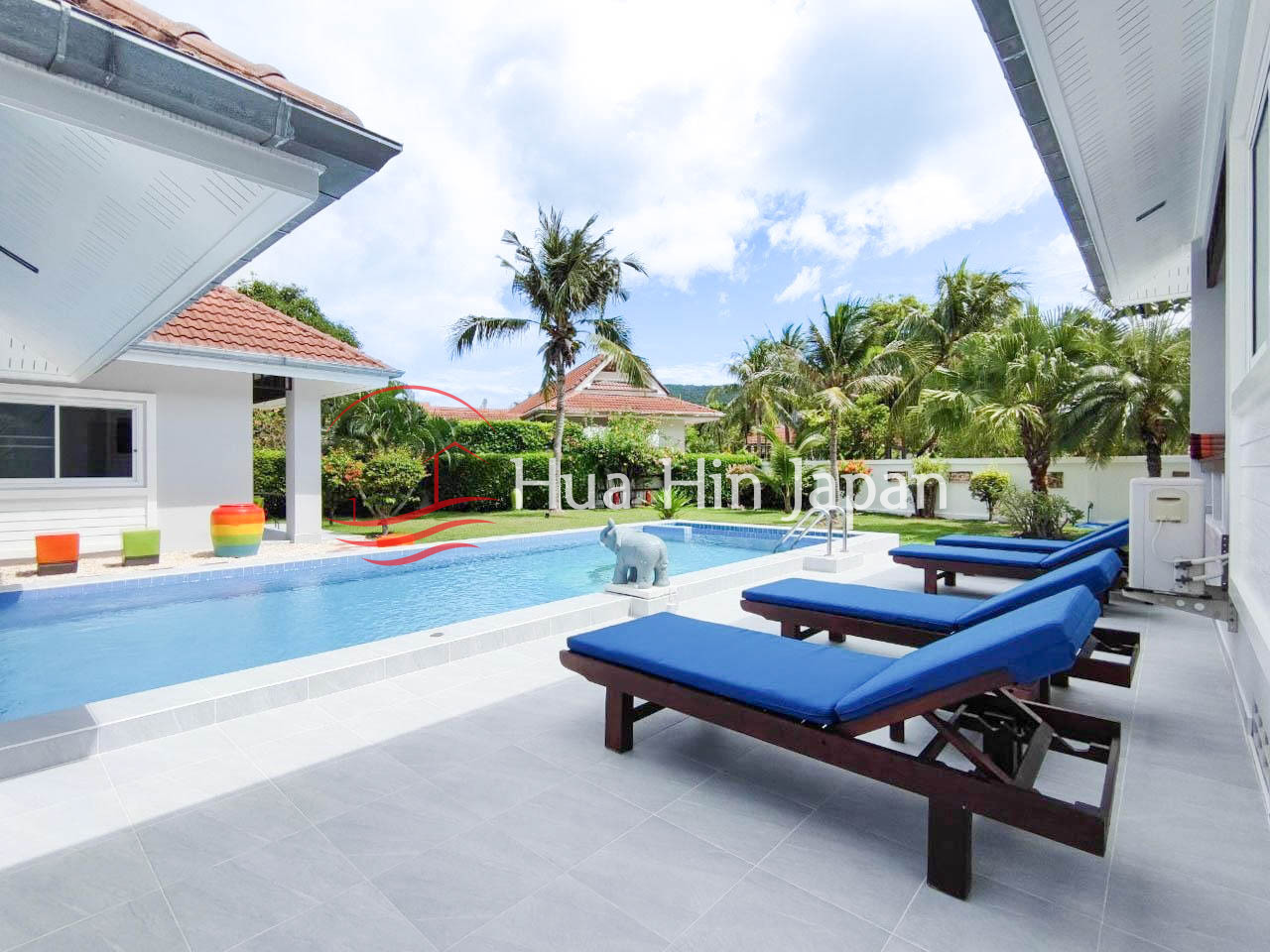Beautiful 3 Bedroom pool villa near Black Mountain Golf Course ( Fully Furnished)