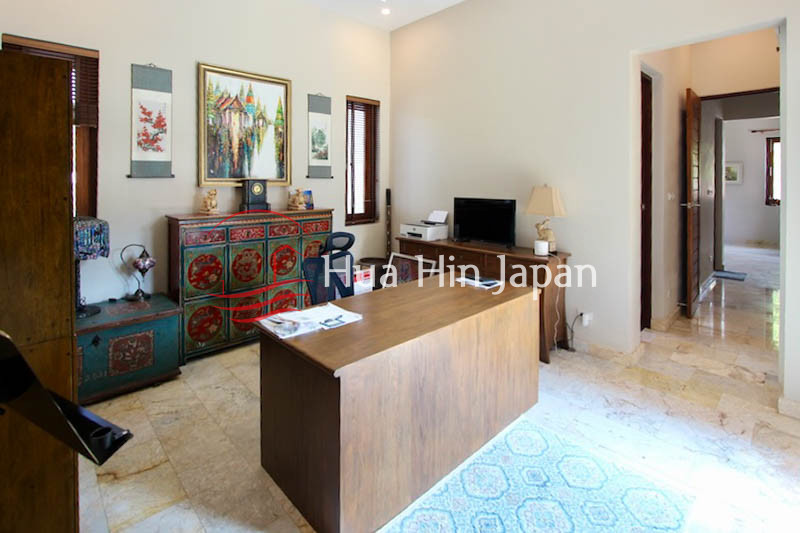 Magnificent Bali-Style Luxury Mansion with Private 14m Pool in Khao Kalok - Hua Hin - photo 8