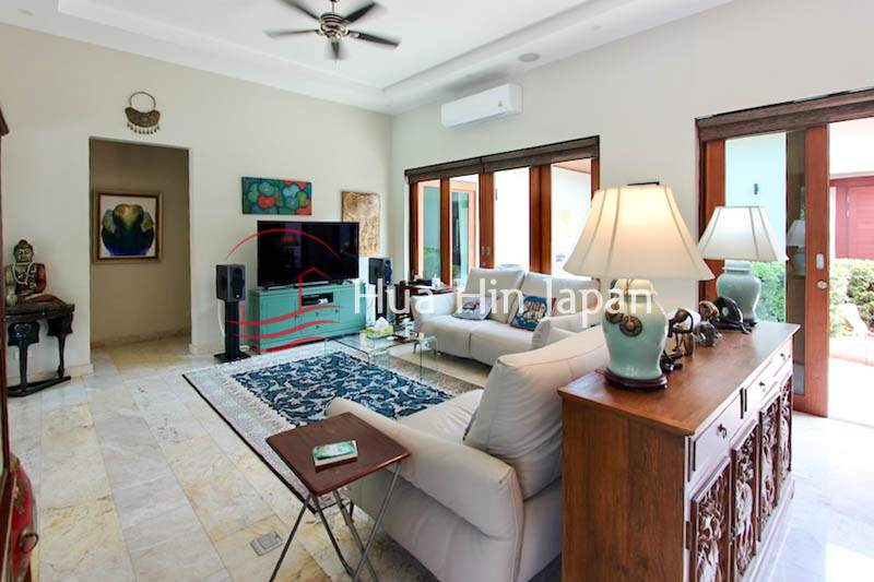 Magnificent Bali-Style Luxury Mansion with Private 14m Pool in Khao Kalok - Hua Hin - photo 7