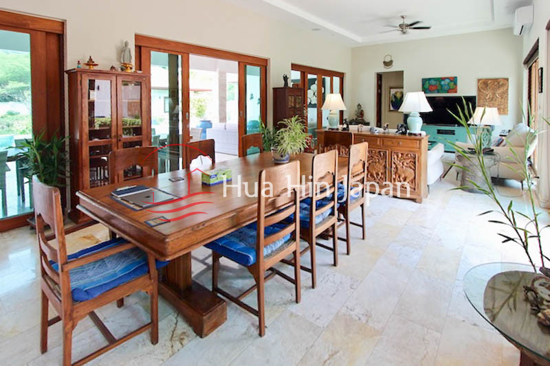 Magnificent Bali-Style Luxury Mansion with Private 14m Pool in Khao Kalok - Hua Hin - photo 5