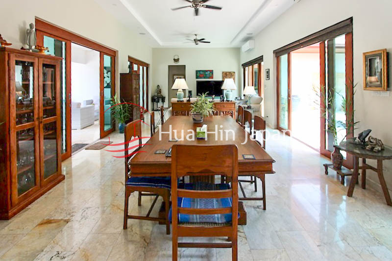 Magnificent Bali-Style Luxury Mansion with Private 14m Pool in Khao Kalok - Hua Hin - photo 4