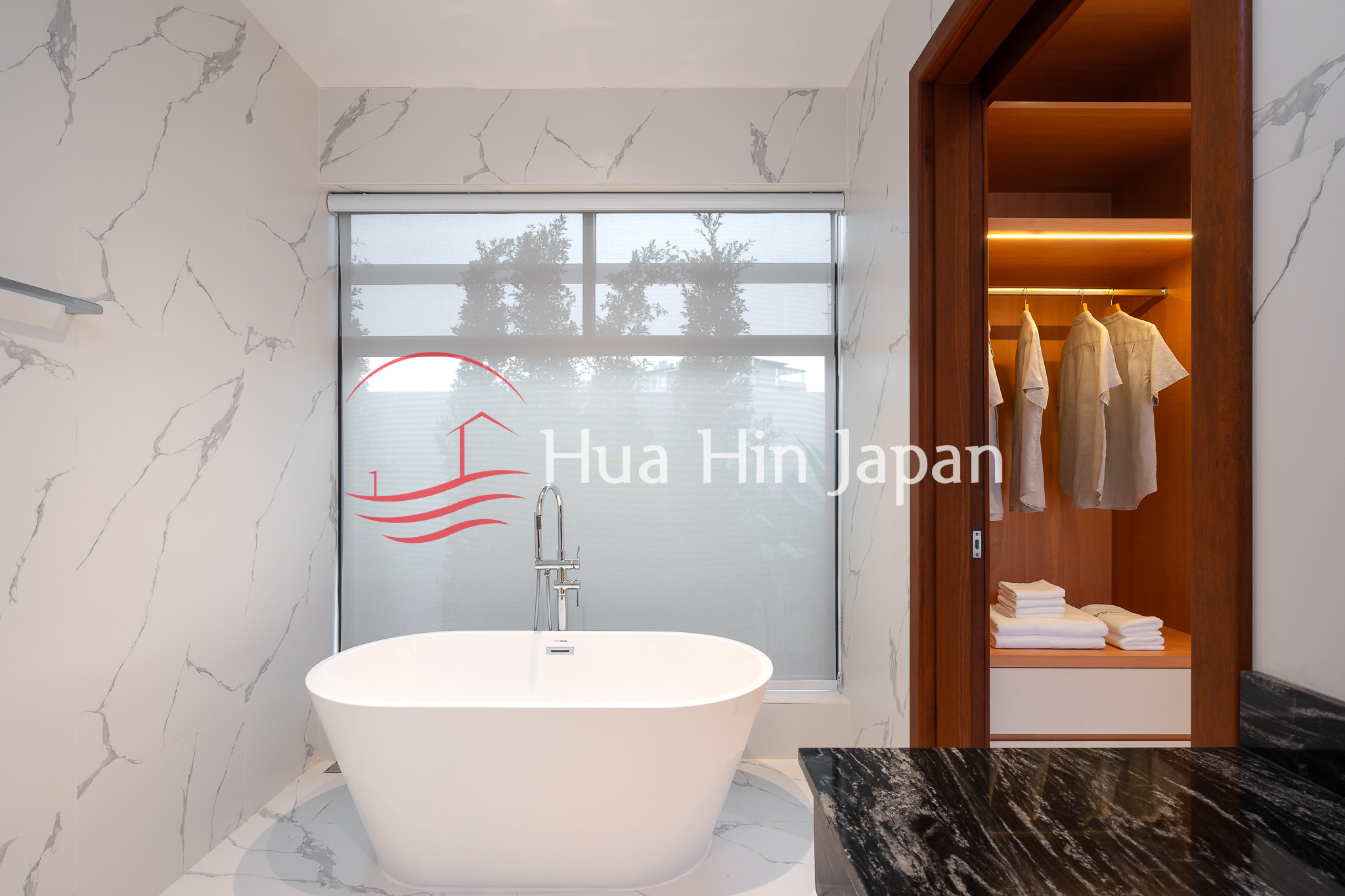 3-4 Bedroom Balinese Pool Villa bathroom