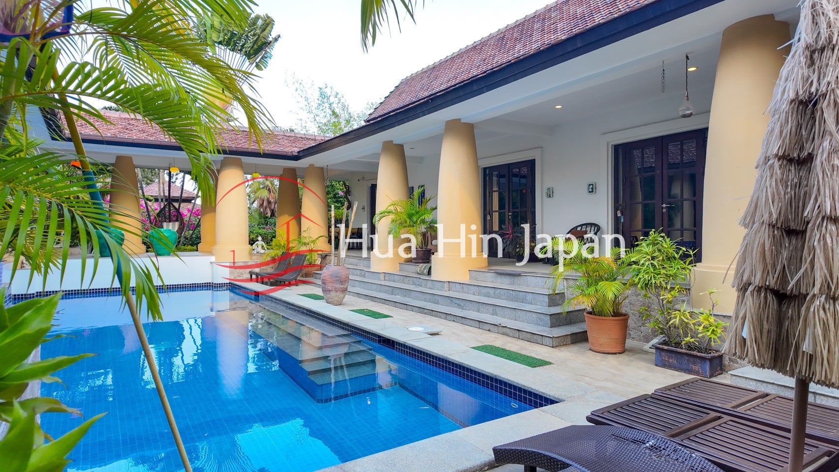 Exquisite Balinese Estate: 5-Bedroom Luxury Sanctuary in Hua Hin Soi 116 - Khao Takiab - photo 16