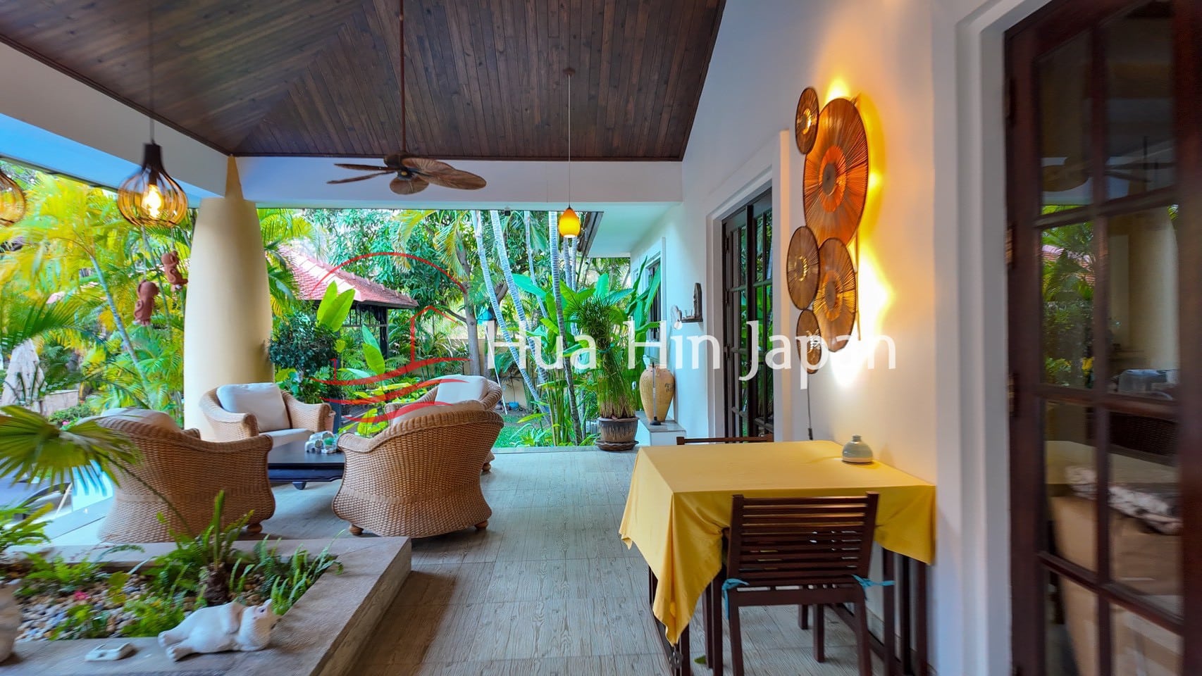 Exquisite Balinese Estate: 5-Bedroom Luxury Sanctuary in Hua Hin Soi 116 - Khao Takiab - photo 13