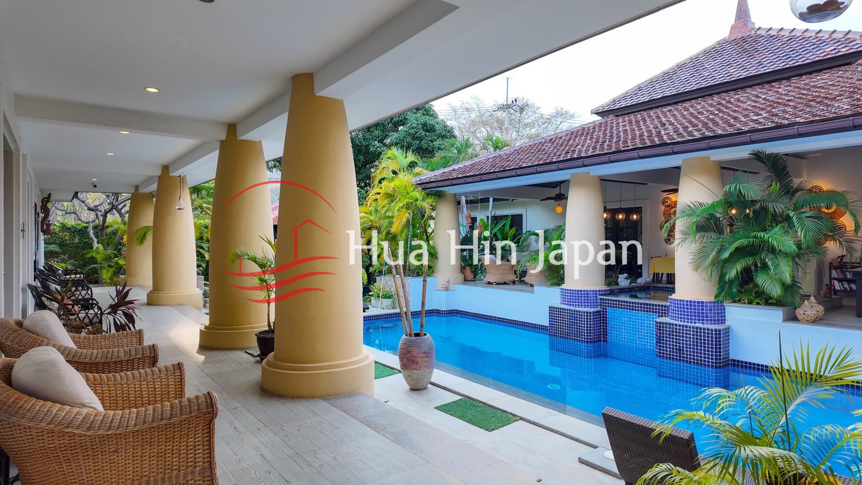 Exquisite Balinese Estate: 5-Bedroom Luxury Sanctuary in Hua Hin Soi 116 - Khao Takiab - photo 12