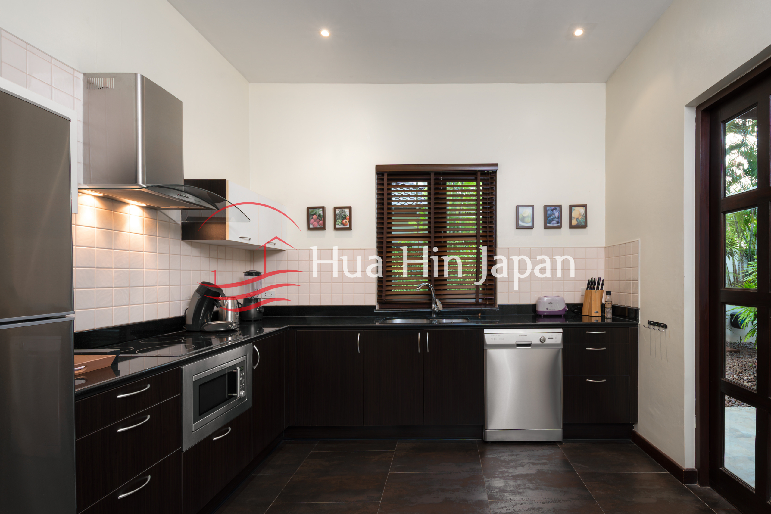 Balinese 3 Bedroom Pool Villa&nbsp;Inside BelVida Estates Hua Hin for Sale (Completed &amp; Fully Furnished) - Hua Hin - photo 6