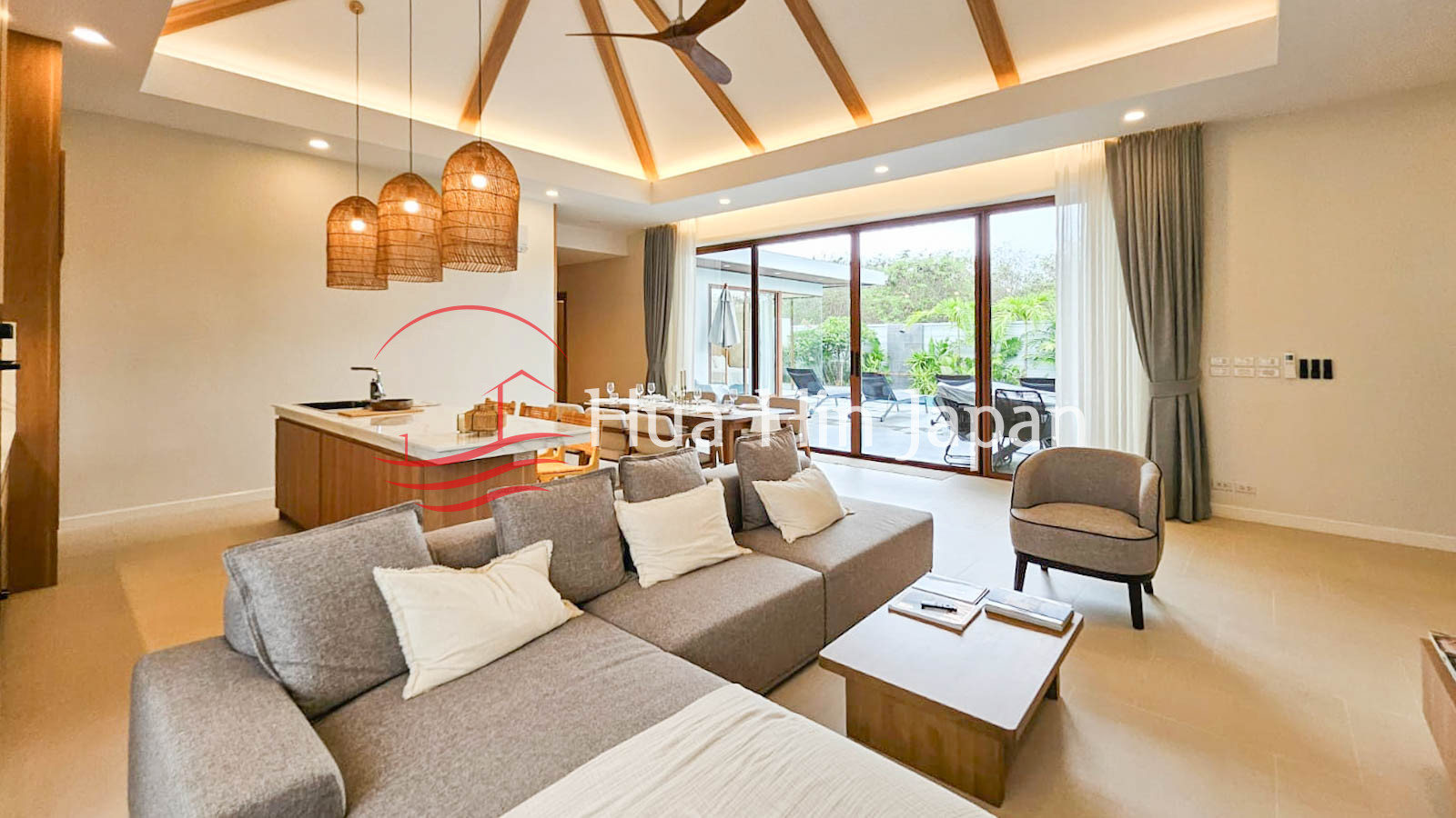 Luxury Resale 3 Bedrooms Villa at Popular La Felice 1, near Pineapple Valley Golf, Hua Hin - Hua Hin - photo 9