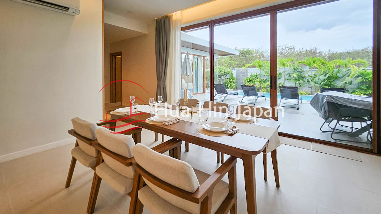Luxury Resale 3 Bedrooms Villa at Popular La Felice 1, near Pineapple Valley Golf, Hua Hin - Hua Hin - photo 8
