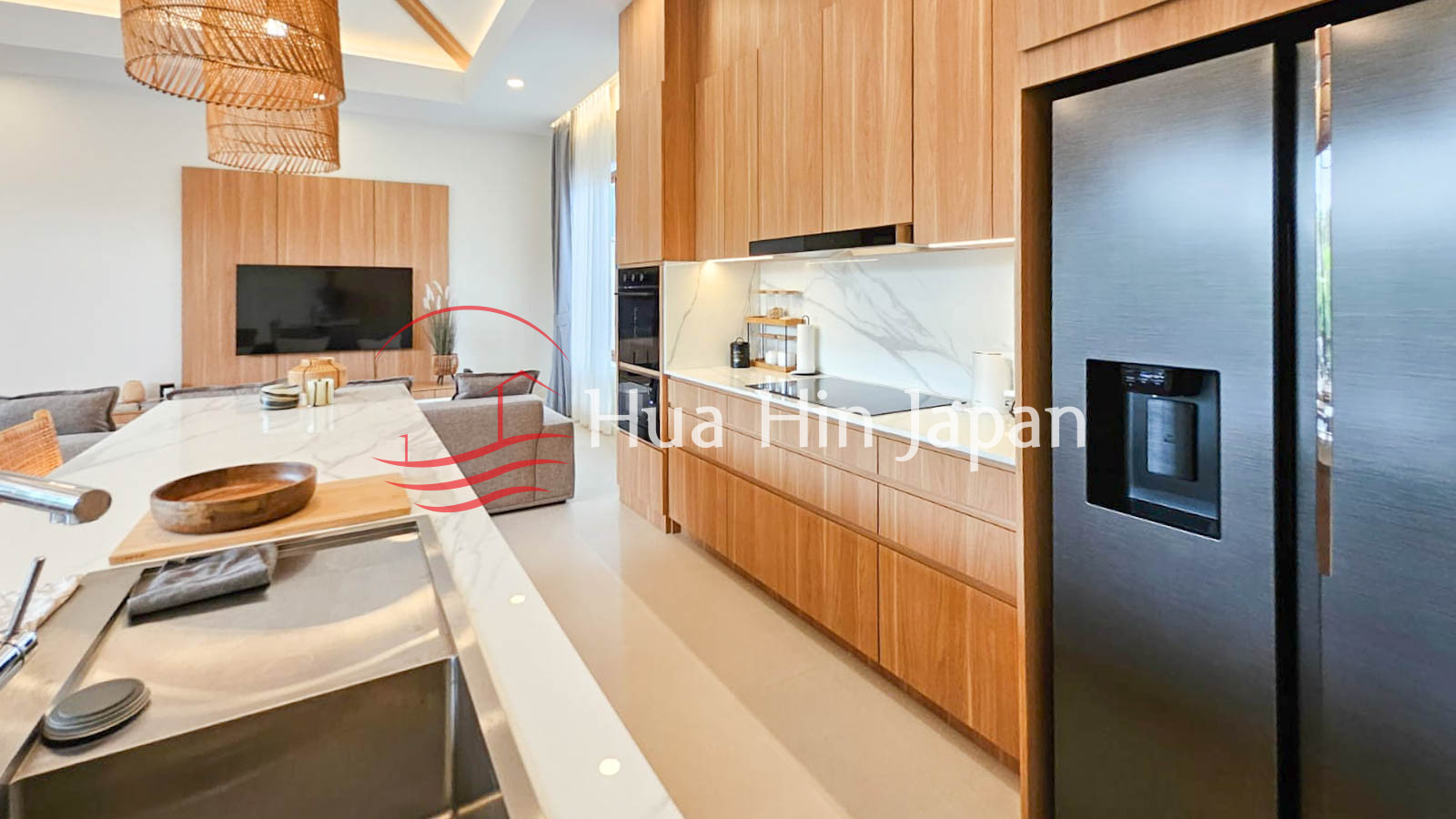 Luxury Resale 3 Bedrooms Villa at Popular La Felice 1, near Pineapple Valley Golf, Hua Hin - Hua Hin - photo 4