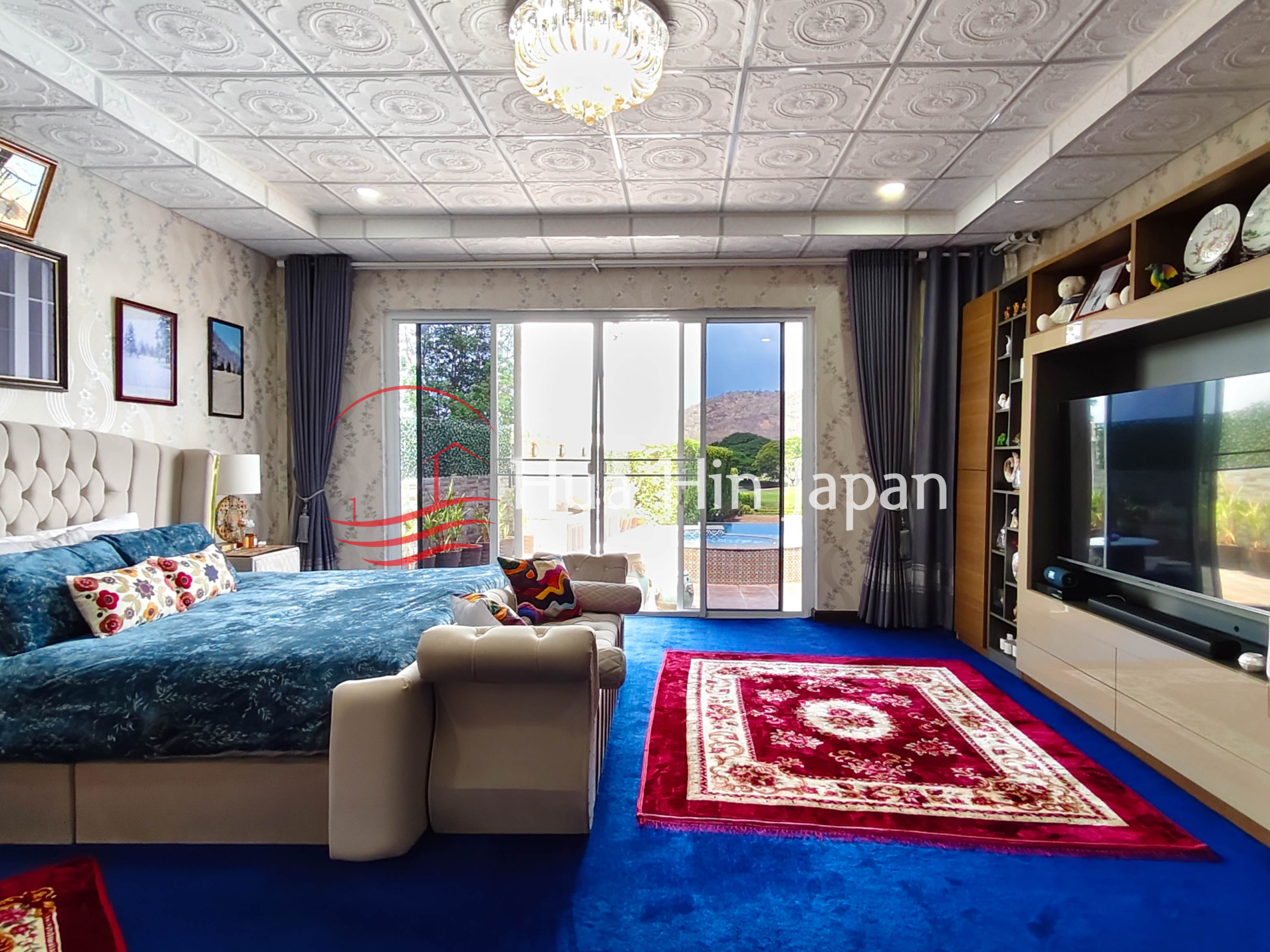 6-Bed 2,000 Sqm Luxury Golf Villa with 40kW Solar System in Hua Hin North - Cha-Am - photo 7