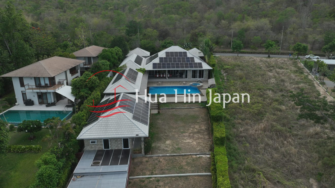 6-Bed 2,000 Sqm Luxury Golf Villa with 40kW Solar System in Hua Hin North - Cha-Am - photo 2