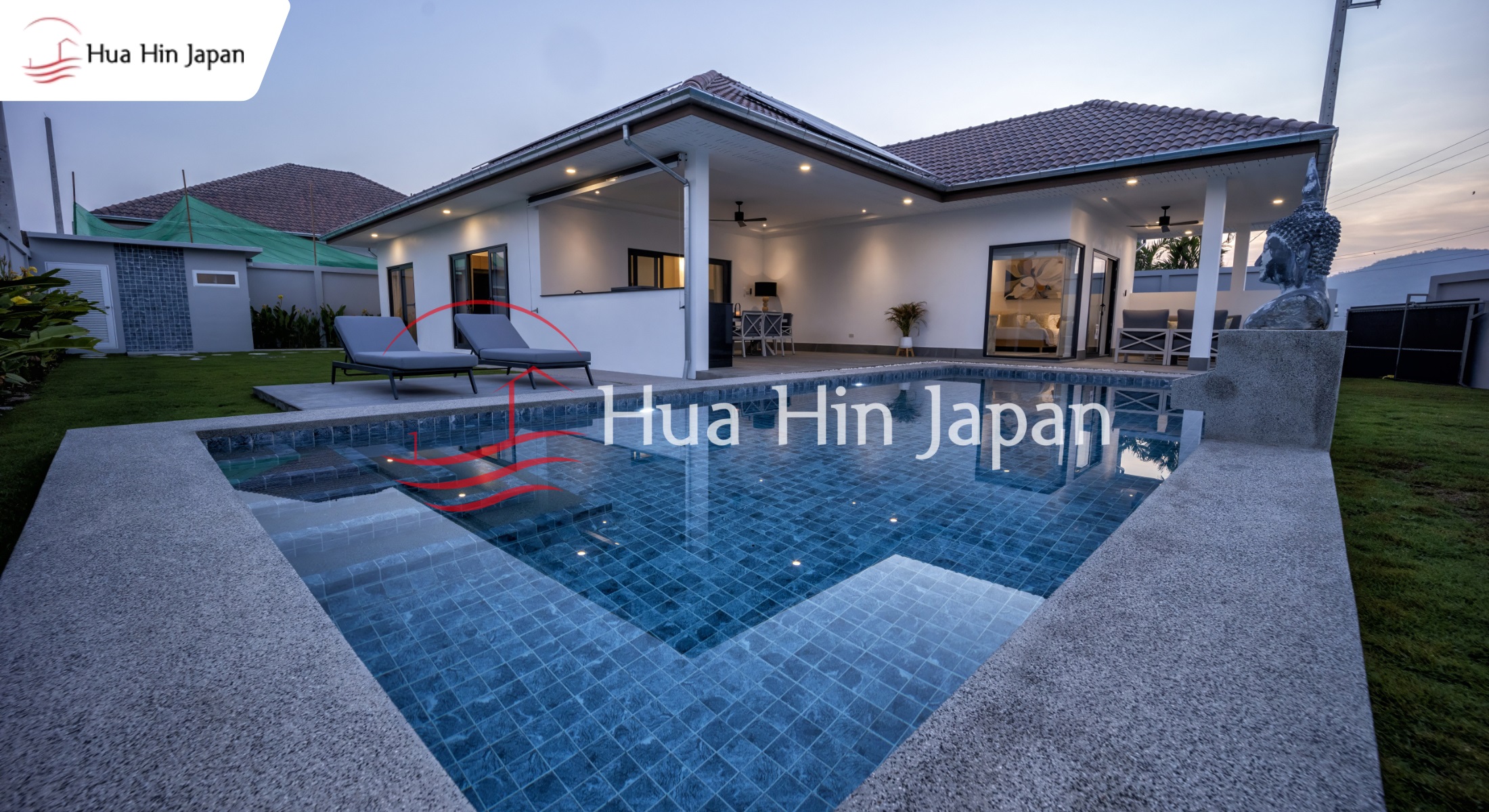 pool villa