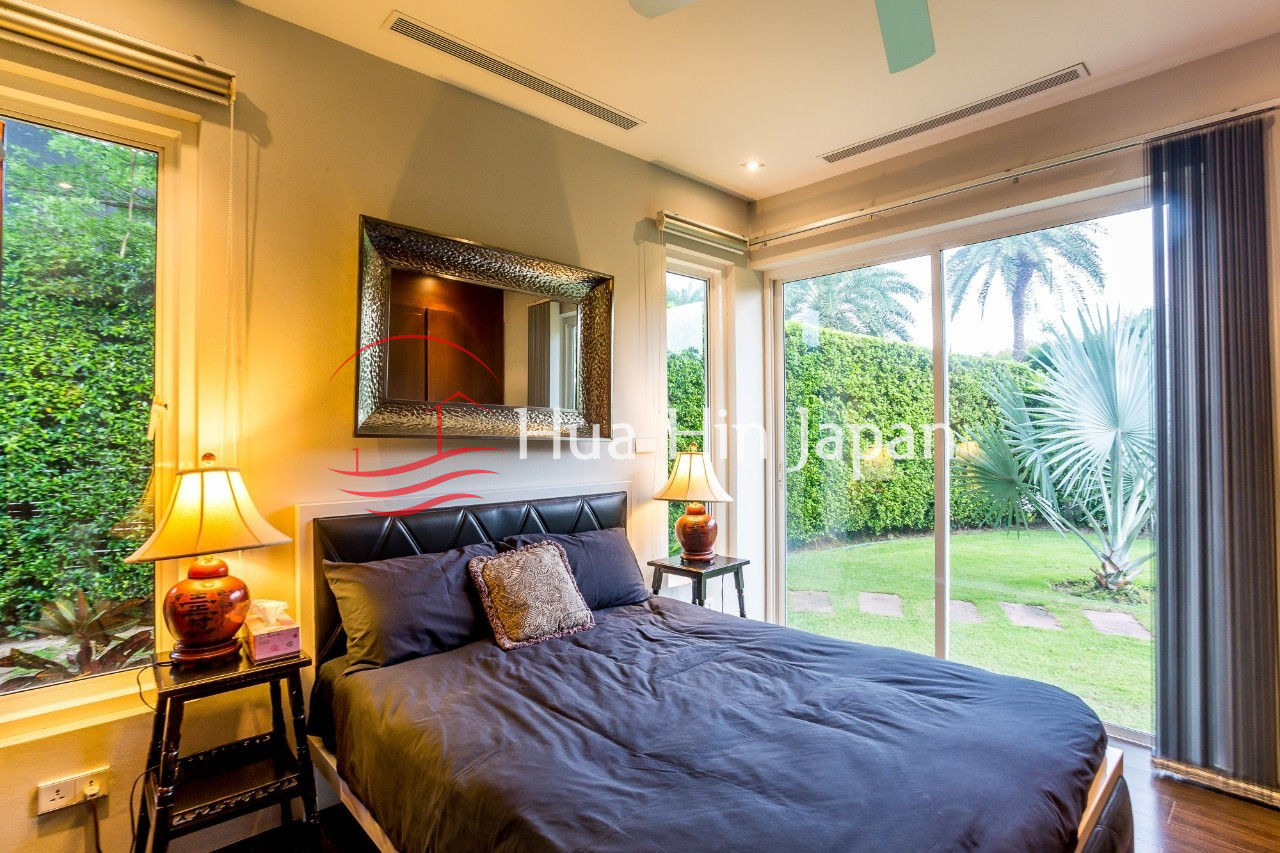 3-Bedroom Pool Villa bed room