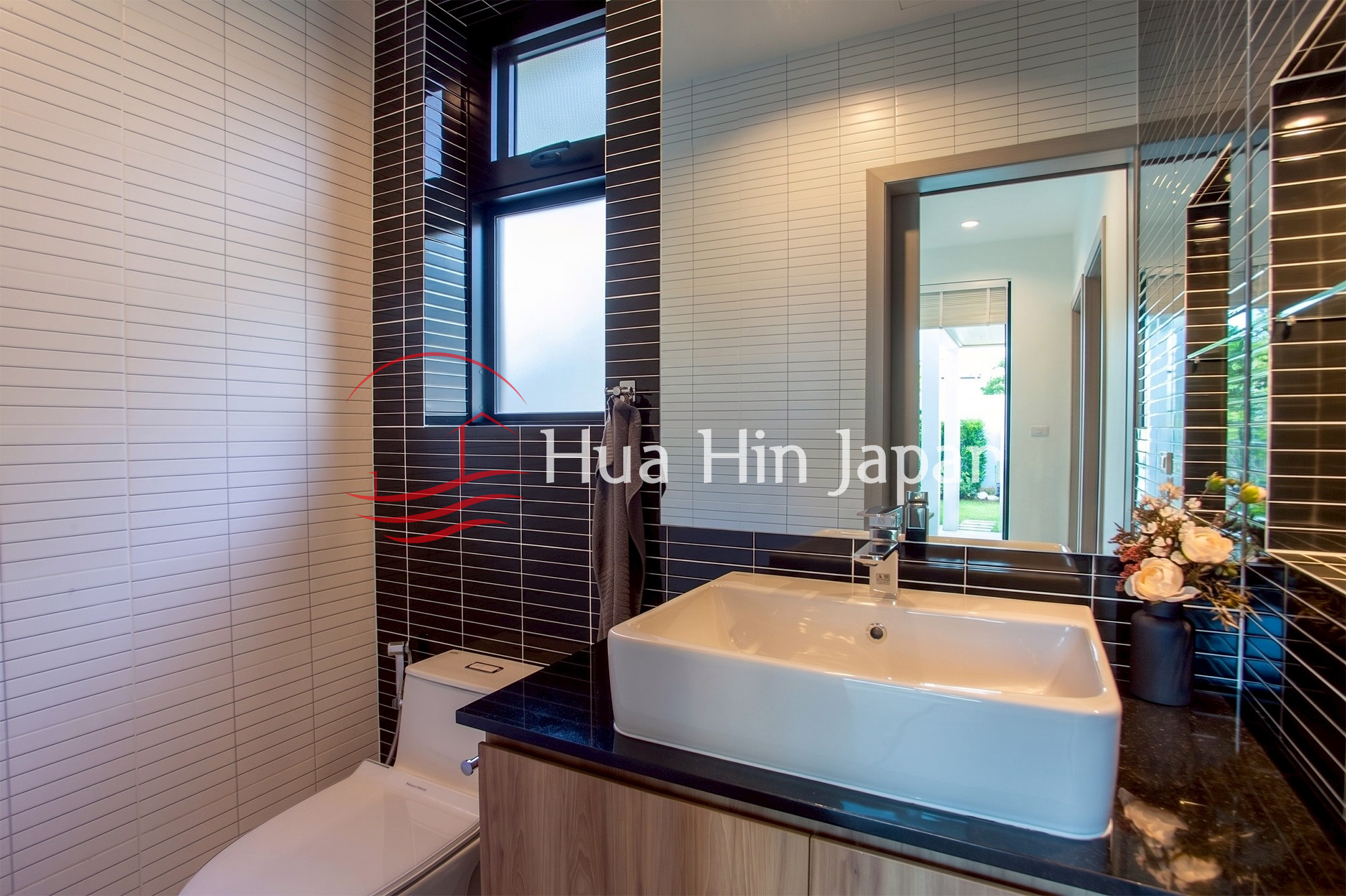 Luxury 3 Bedroom Pool Villa bathroom