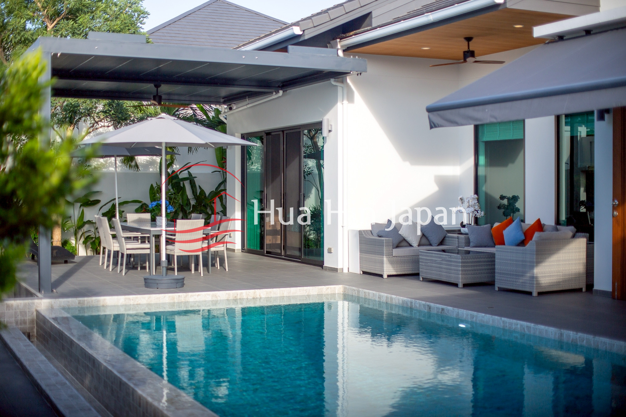 Luxury 3 Bedroom Pool Villa swimming pool area