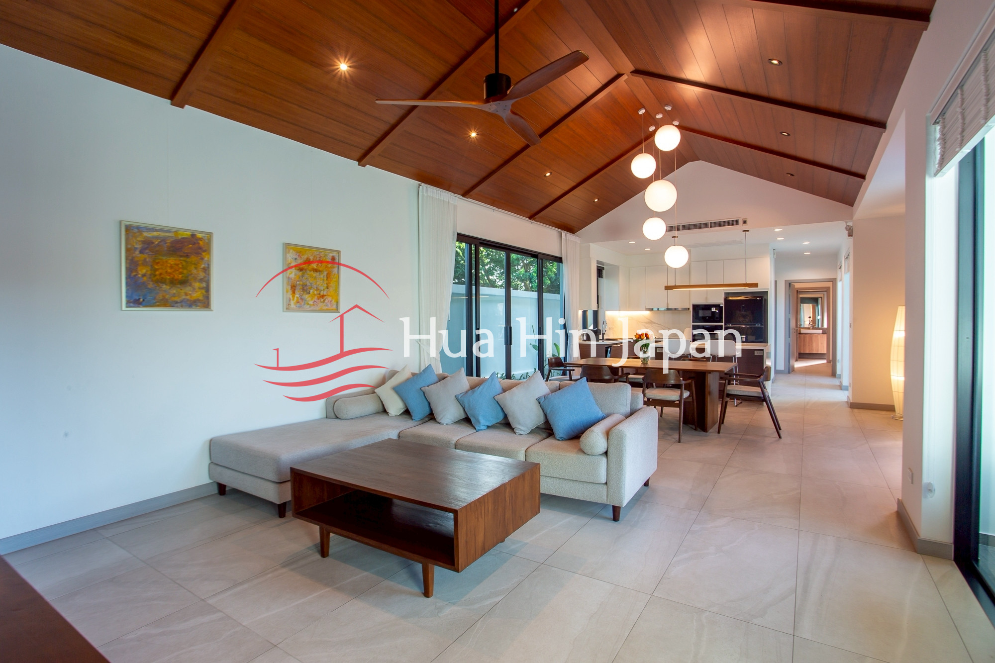Luxury 3 Bedroom Pool Villa theater
