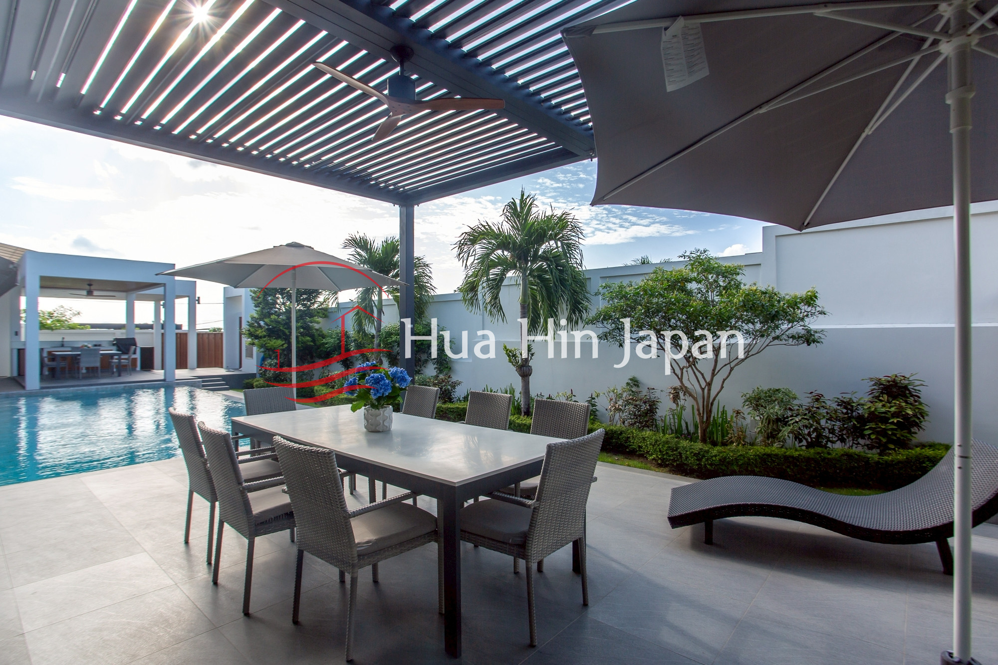 Luxury 3 Bedroom Pool Villa swimming pool area