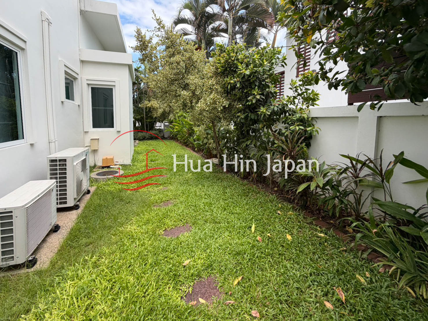 Chic 2-Bedroom Pool Villa for Sale in Sivana Garden, Hua Hin Soi 126 - Khao Tao - photo 2