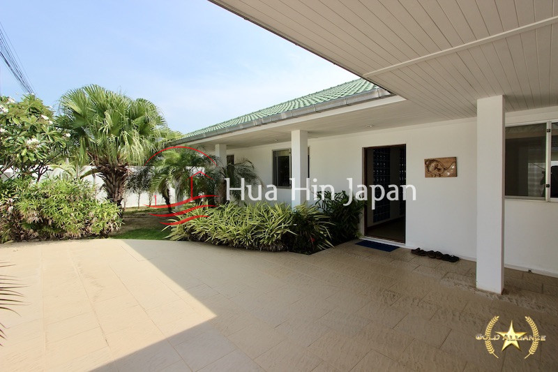 Pool Villa for Sale in Khao Kalok Swimming front area