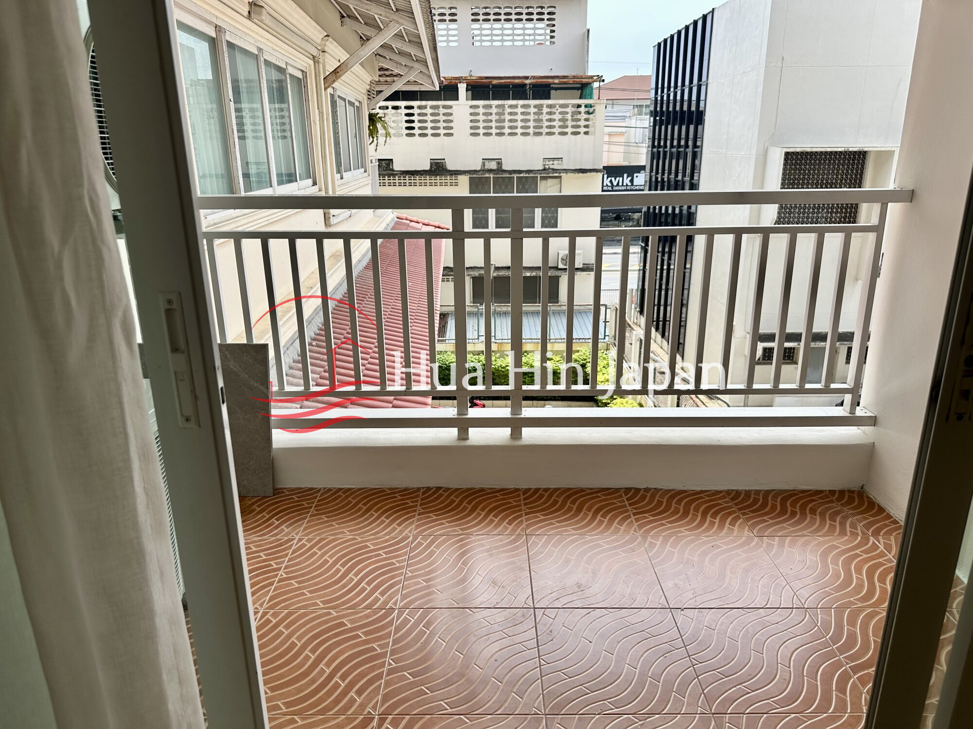 134 Sqm 3 Bed 2 Bath Condo For Sale&nbsp;in Baan Klang Hua Hin Condominium - Hua Hin - photo 4