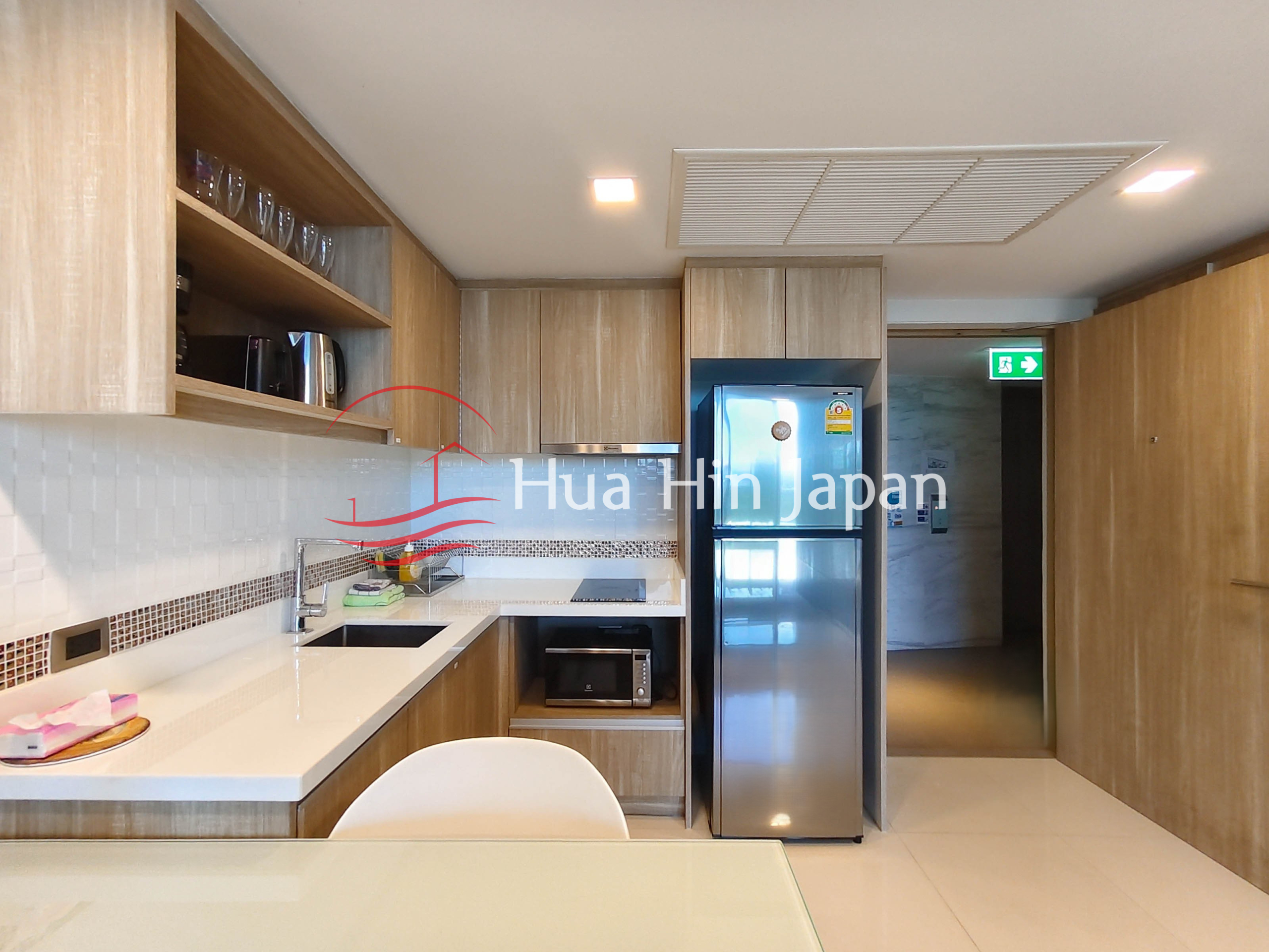 1 Bedroom Pool View condo kitchen area