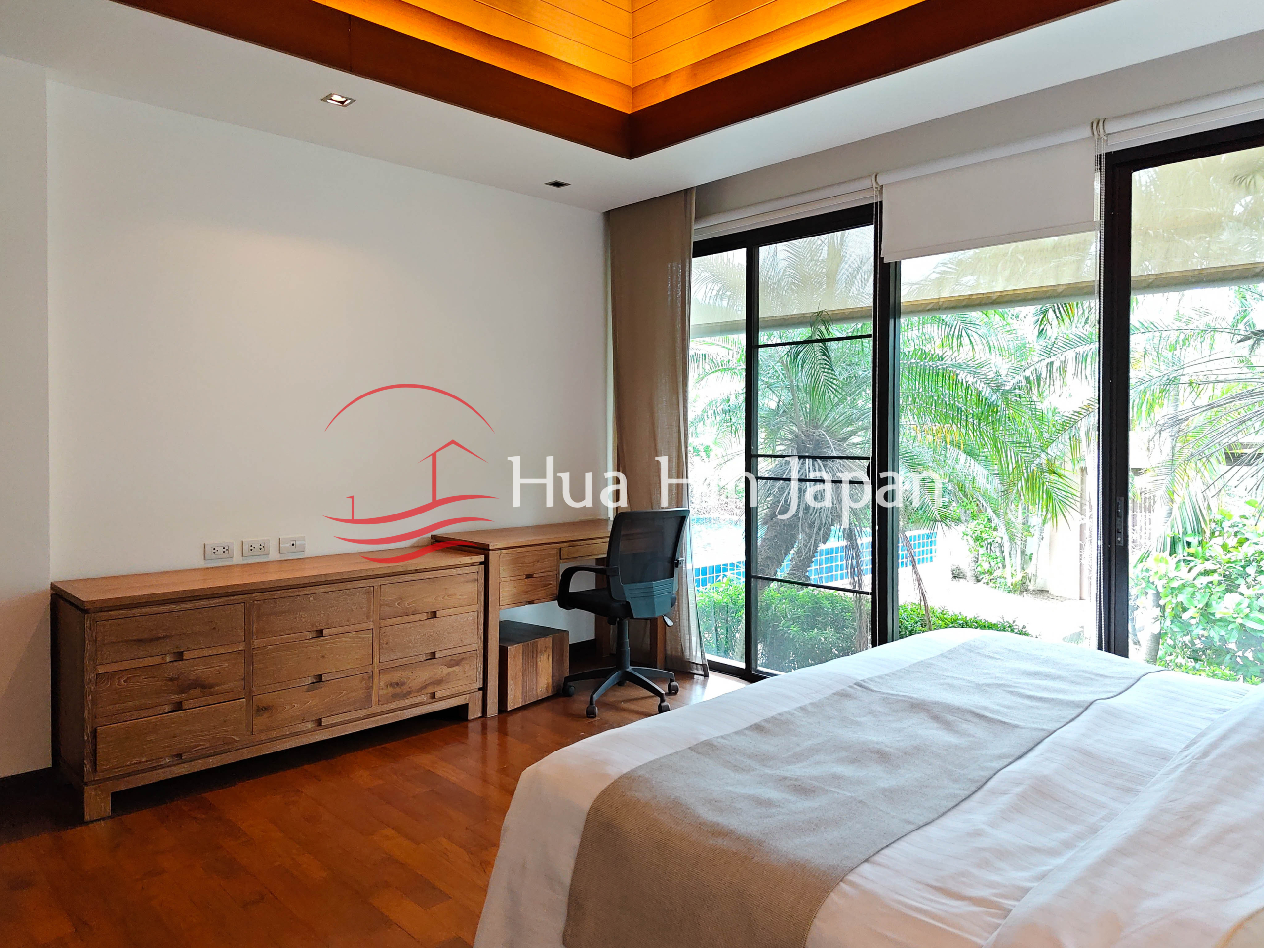 Panorama 2 Bedrooms Pool Villa bedroom