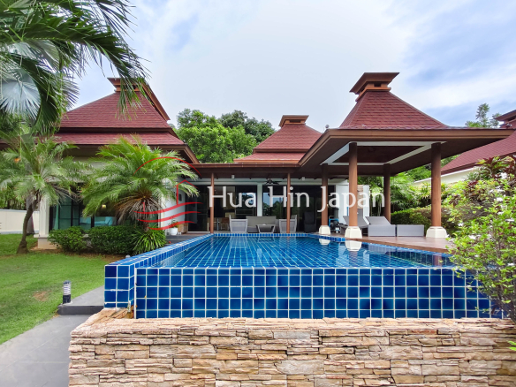 Panorama 2 Bedrooms Pool Villa swimming pool area