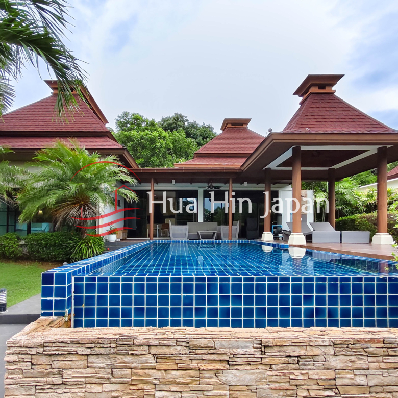 Panorama 2 Bedrooms Pool Villa swimming pool area