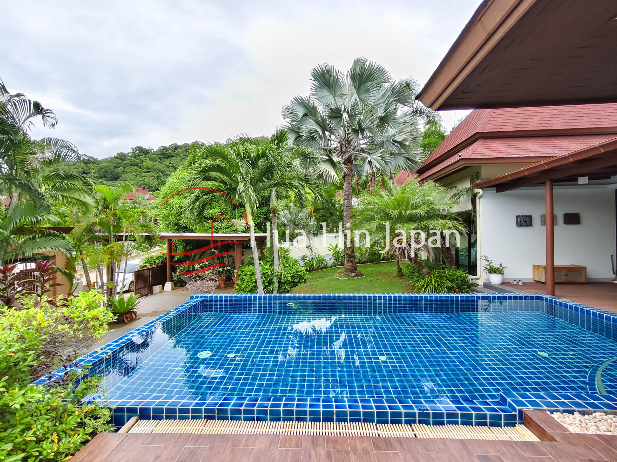 Panorama 2 Bedrooms Pool Villa swimming pool area