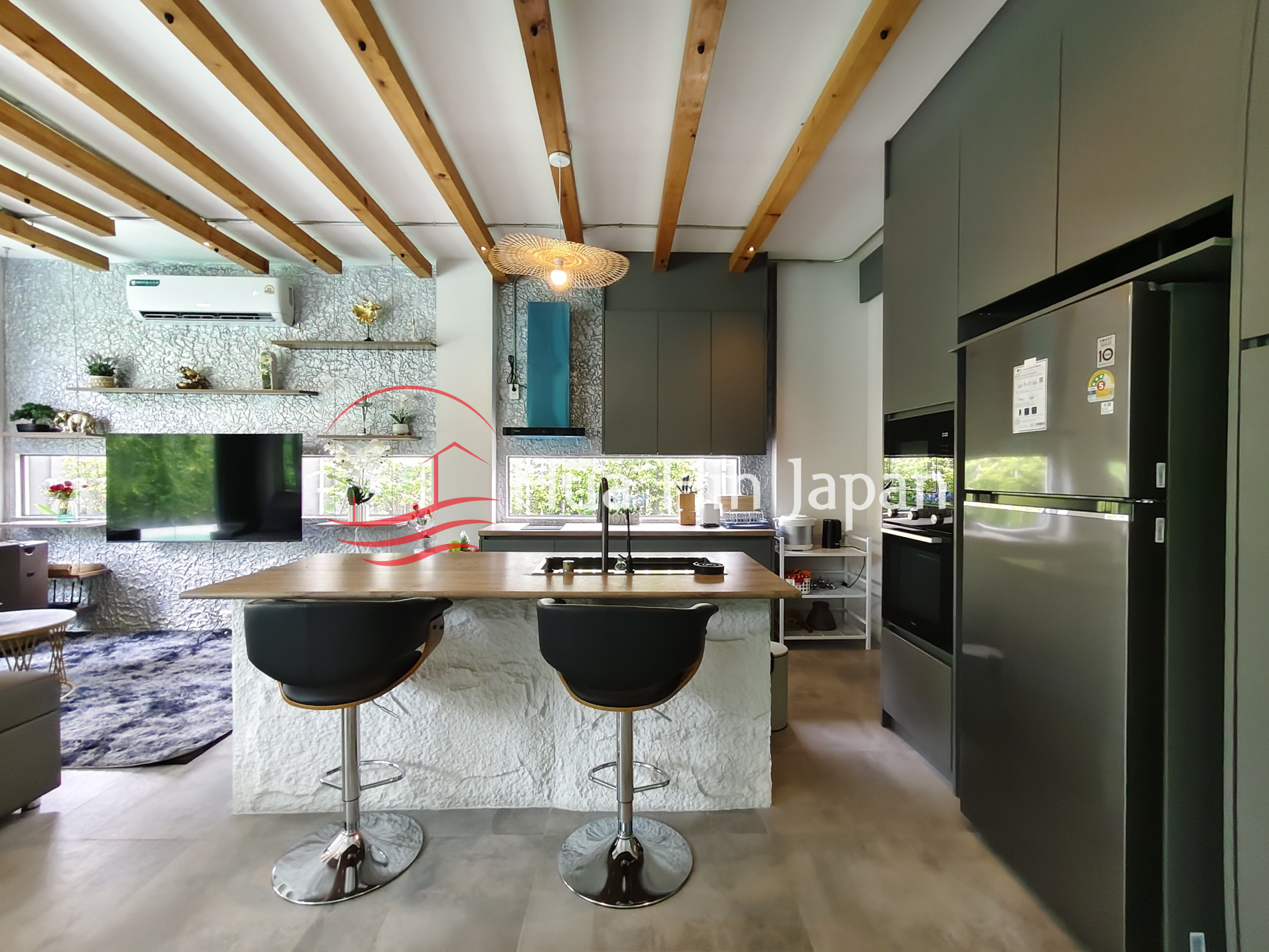 3 Bedroom Pool Villa kitchen and dining area