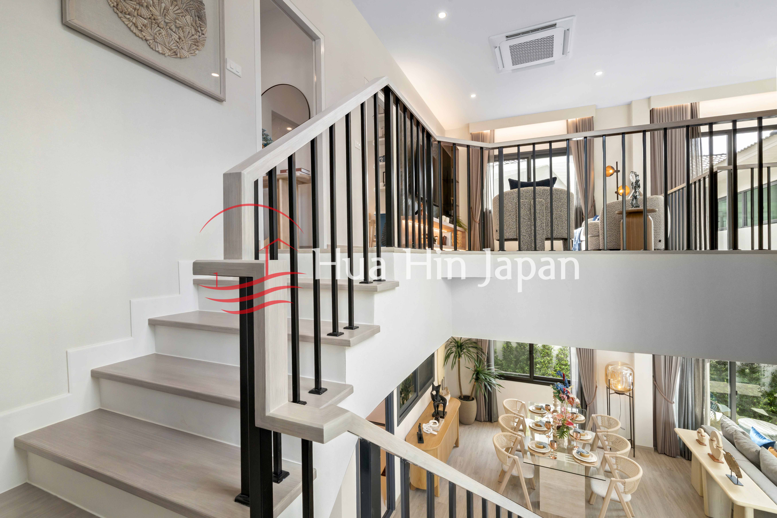 Unfurnished Flagship 4BR “Supaphuwara” 2-Story Villa with 3 kW Solar System in Supalai Park Ville – Hin Lek Fai - Hin Lek Fai - photo 8