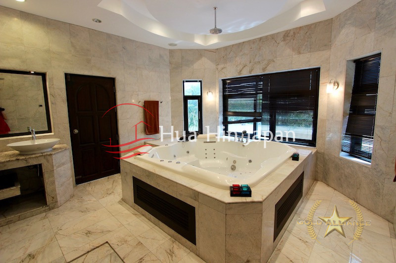 3 Bedroom Pool Villa Near Black Mountain/Hua Hin International School For Sale - Hua Hin - photo 3