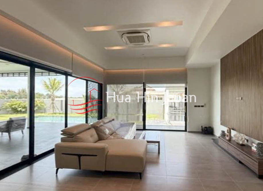 3 Bedroom Pool Villa drawing room