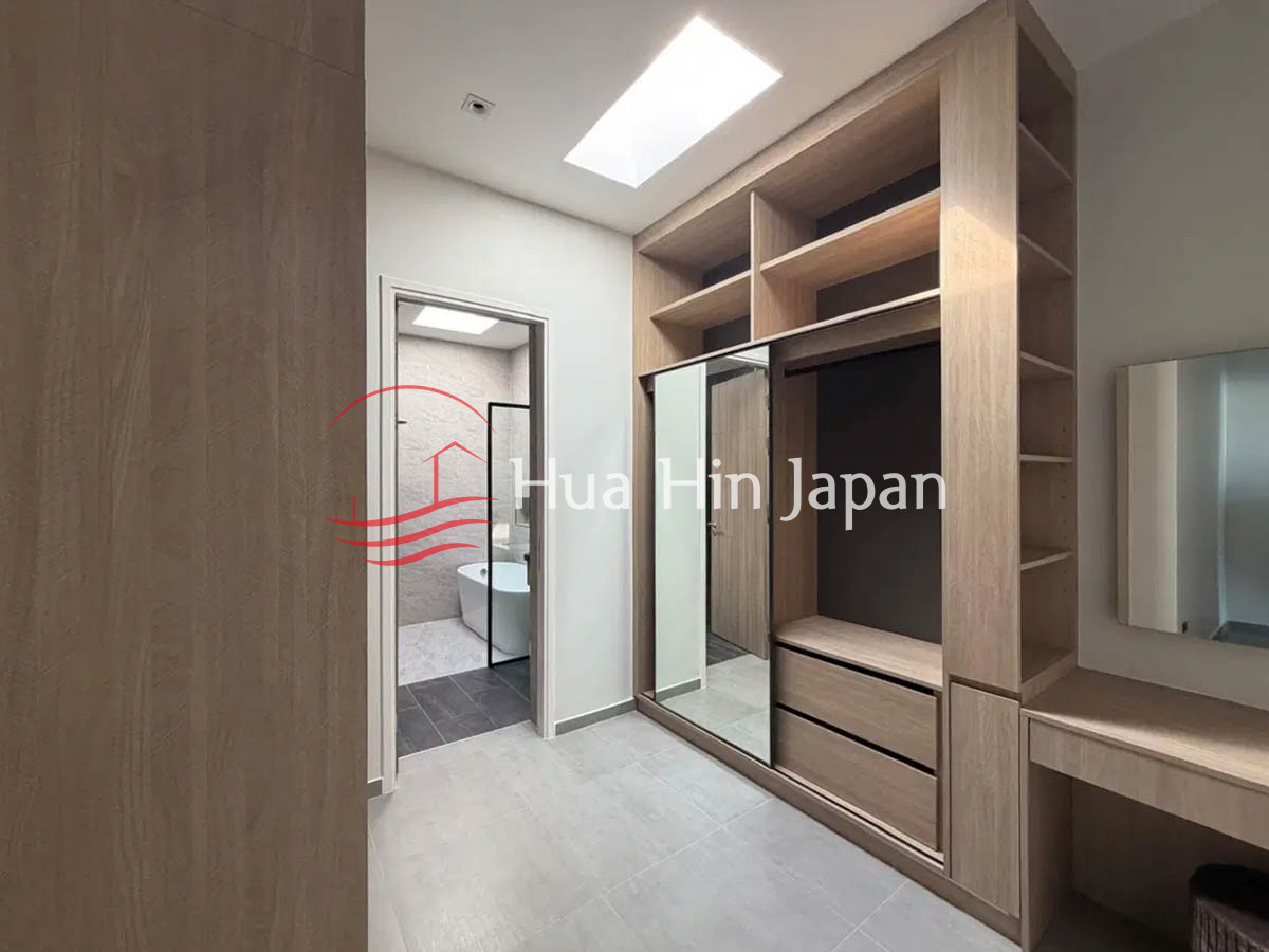 3 Bedroom Pool Villa clathing area