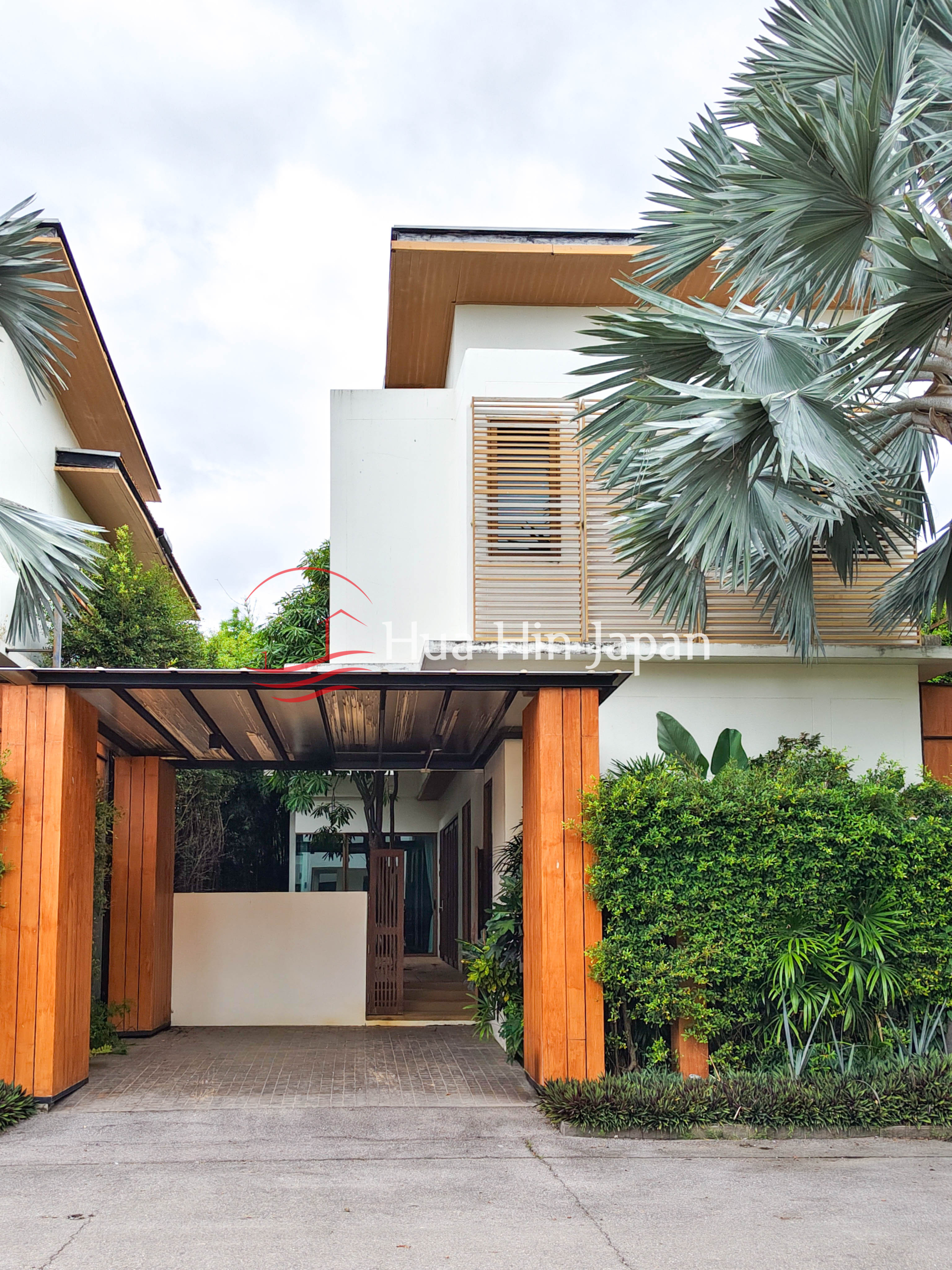 2-Storey 3BR Pool Villa front area