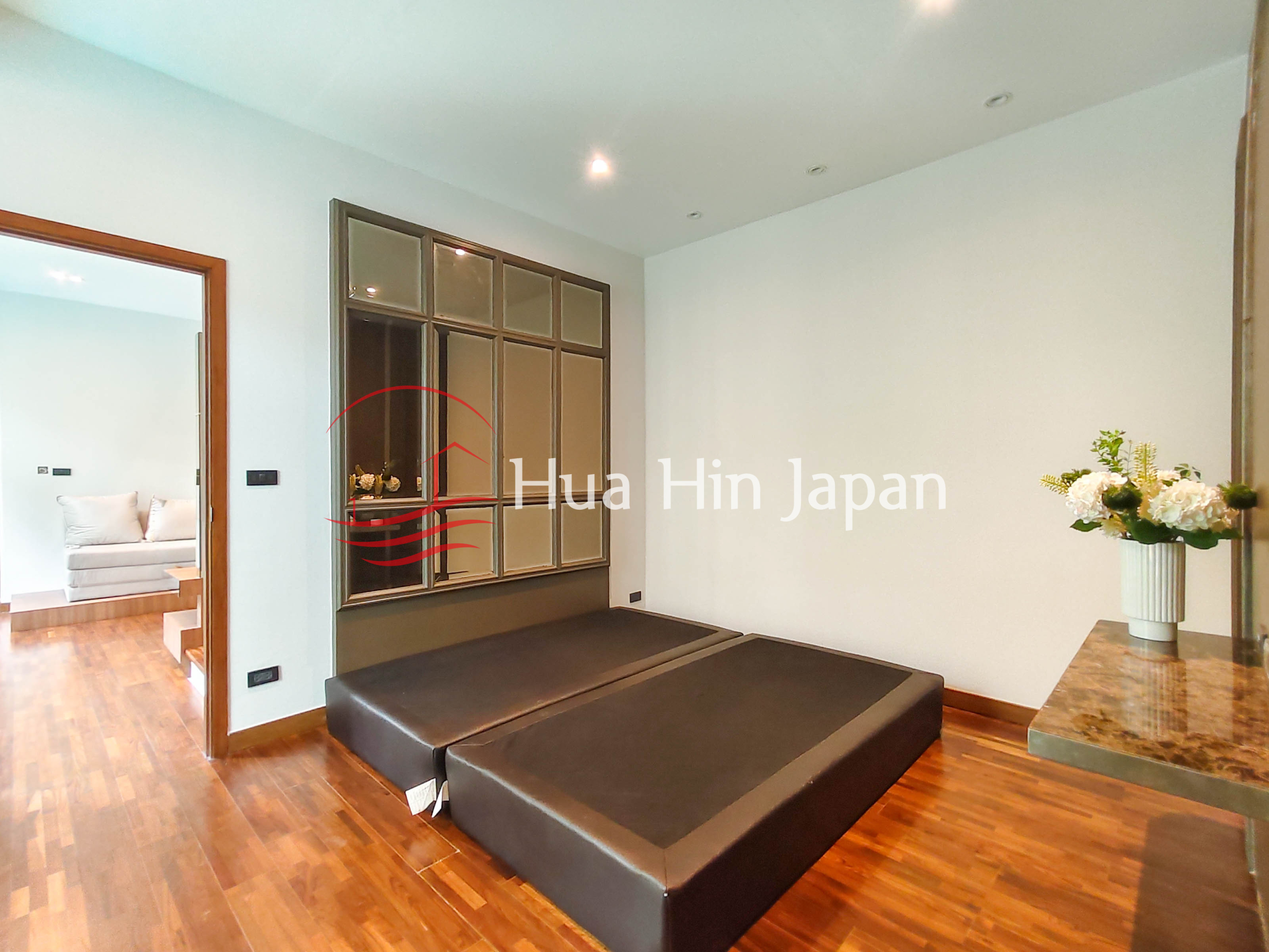 2-Storey 3BR Pool Villa bed