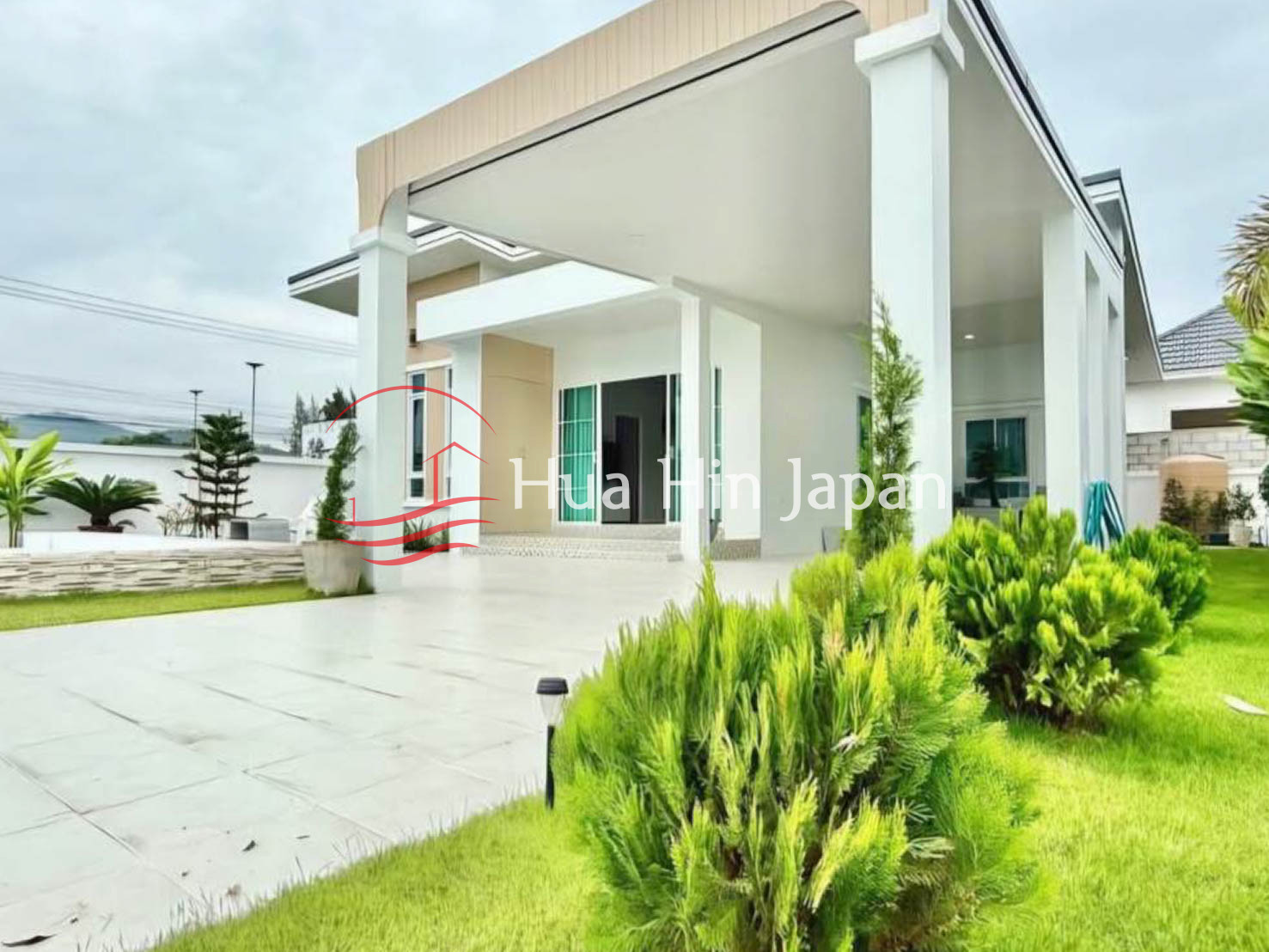 3 Bedroom Pool villa garden area