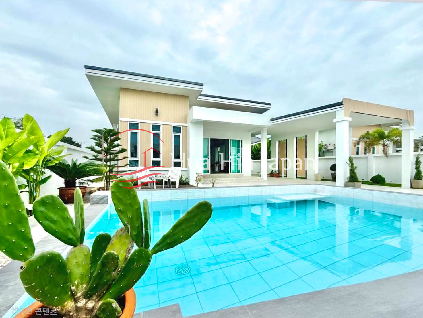 3 Bedroom Pool villa Swimming pool area