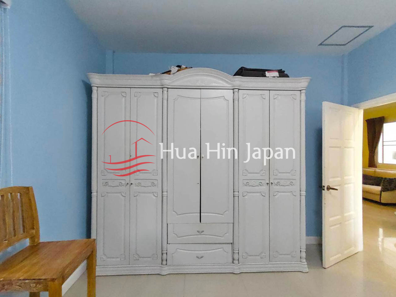 2 Bedrooms House bedroom furniture
